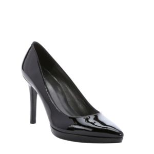 Stuart Weitzman Zsazsa Black Patent Pumps